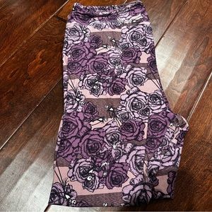 TC2 Lularoe Disney Leggings
